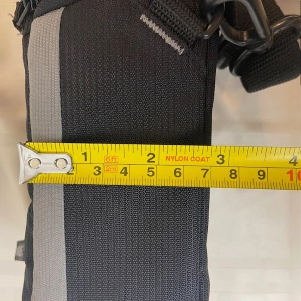 Case Logic Black Gray Compact Camera Bag Shoulder Strap Belt Loop Padded Case